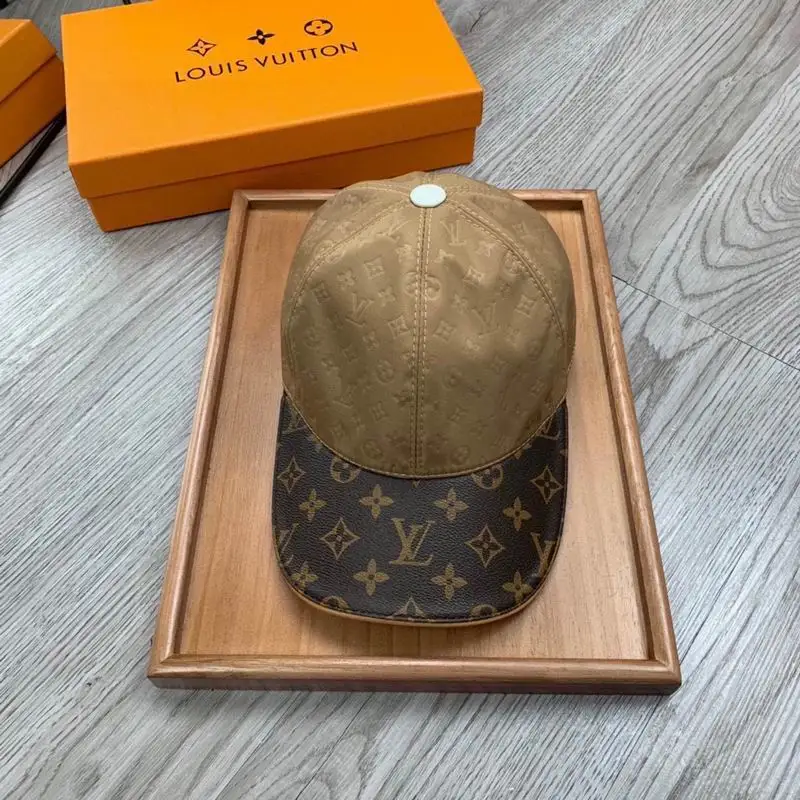 LV Cap 80 (11)